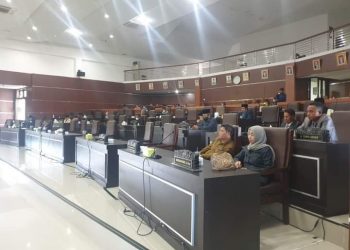 Rapat Paripurna DPRD Kab. Lombok Timur, Setujui Pinjaman Pemda pada PT. BANK NTB Syari’ah.