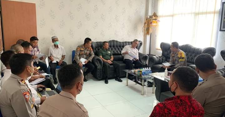 Guna Percepatan Penanganan Wabah Penyakit Mulut dan Kuku (PMK) Pada Hewan, KapolRes dan Dinas Pertanian KLU Lakukan Rapat Koordinasi.