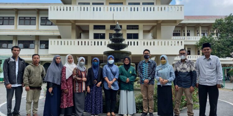 Kunjungi UNW Mataram, KONJEN AS Puji Keberhasilan Kampus Pahlawan Nasional dalam Mendidik Mahasiswa Santri