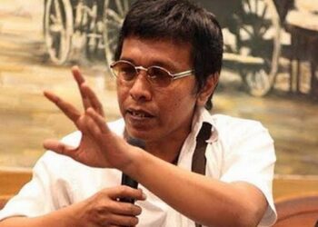 Adian Napitupulu