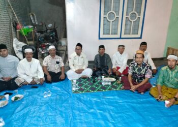 Perkuat Ukhwah Islamiyah; Masyarakat Lingkungan Kebon Jaya Barat Gelar Yasinan, Dzikir dan Doa Bersama