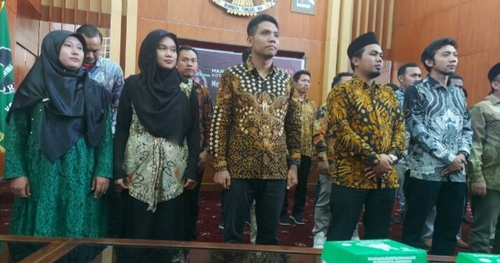 Pelantikan Pengurus KAHMI dan FORHATI Kota Mataram, "Alumni harus Ingat Tanggung Jawab kaderisasi"