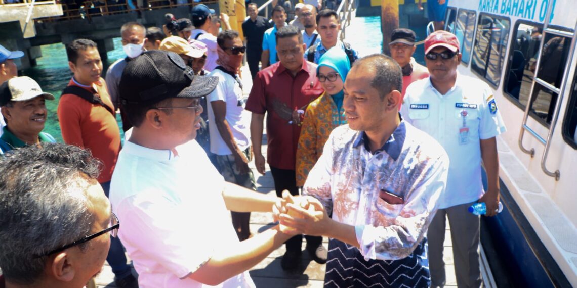 Gubernur NTB Serahkan Dokumen Perjanjian Pemanfaatan Aset Gili Terawangan