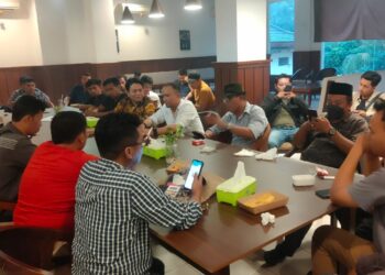 Resmi Dilaporkan DPR, Fihir bersama Ratusan Pengacara dan Aktifis akan Bertandang ke Gedung Dewan