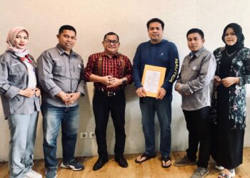 Serahkan Mandat Pembentukan DPC PJS Pekanbaru, Ketua DPD “Manusia selalu Mencari Tempat Dimana Perasaannya Dimengerti”