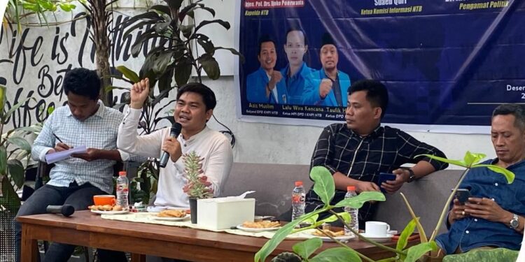 DPD KNPI Provinsi NTB Gelar Dialog Kebangsaan, Skum Aziz :"Politik Identitas Tidak Boleh disalah Gunakan"