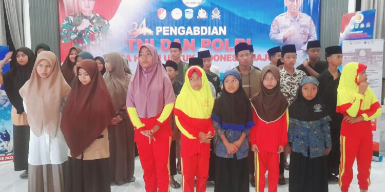 34 Tahun Pengabdian TNI-Polri, Polres Lotim Gelar Pelayanan Kesehatan dan Penyaluran Bansos