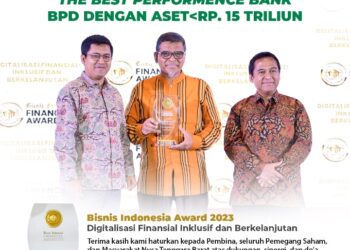 Bank NTB Syari'ah Rah Penghargaan BIFA 2023 Katrgore Best Performance BPD dengan Aset Lebih Dari 15 Triliun