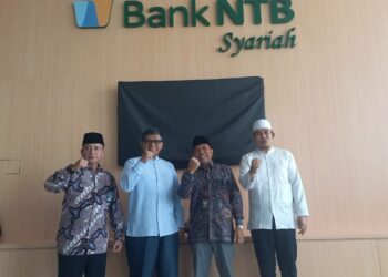 Bank NTB Syari'ah dan Muhsinin Travel Berangkatkan 300 Jama'ah Umroh