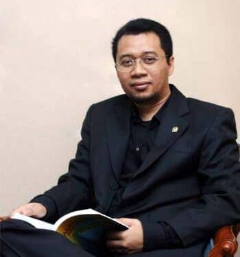 Bang Zul Sebut Keberlanjutan Beasiswa NTB, Sinyal Pasangan Zul-Rahmi Jilid II…?