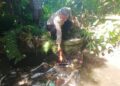 Tragis…! Mayat Bayi Ditemukan Di Sungai Di Suralaga
