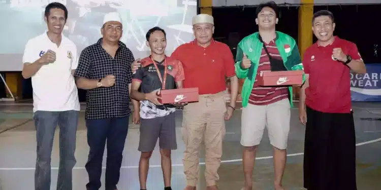 PJ Gubernur NTB Tingkatkan Semangat Olah Raga Pada Momentum Nobar U23 Indonesia VS Qatar