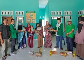 Semarak Hadi Himmah NW Ke-58, PW Himmah NW NTB Salurkan Bantuan Pangan Untuk Bayi dan Balita Stunting