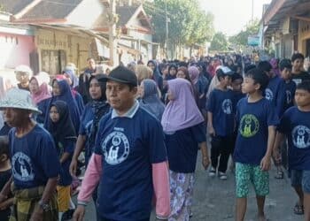 Sambut Hari Jadi (Harja) Ke – 3 Yafama NW, Warga Antusias Ikuti Jalan Sehat