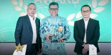 Bank NTB Syariah Raih Penghargaan Infobank 13th Sharia Award 2024