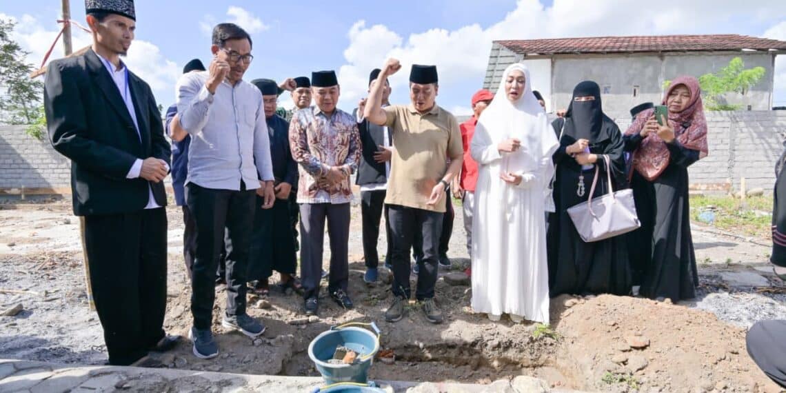 Gubernur NTB LMI Hadiri Peletakan Batu Pertama Love Tahfidz Nurul Ilmi