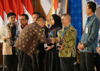 Bank NTB Syariah Raih Penghargaan “Bank Dengan Sinergi Program Akselerasi QRIS Terbaik” pada Anugerah BI NTB 2025