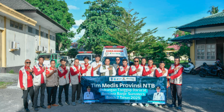 Dukung Kemanusiaan di Aceh, Bank NTB Syariah Fasilitasi Operasional Ambulance Tim Medis NTB