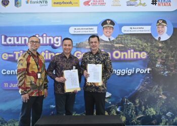 AKSELERASI TRANSFORMASI DIGITAL: BANK NTB SYARIAH DUKUNG PENUH E-TICKETING DAN GATE IN ONLINE DI PELABUHAN SENGGIGI